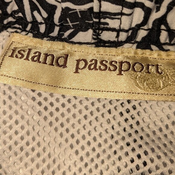 Island Passport Swim Trunks Size 3XL - Picture 6 of 10